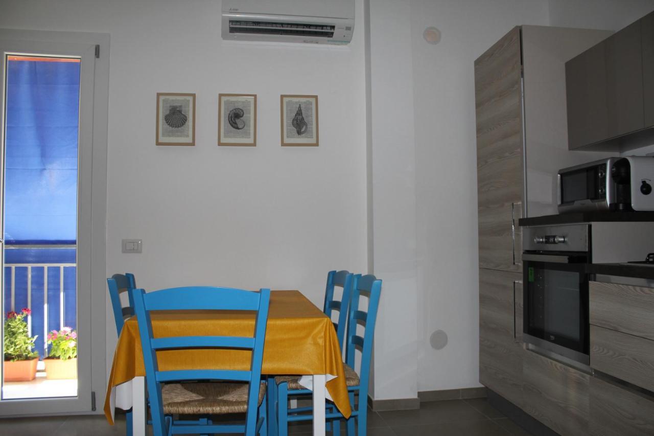 Casa Vacanze Gloria Кастеламаре дел Голфо Екстериор снимка