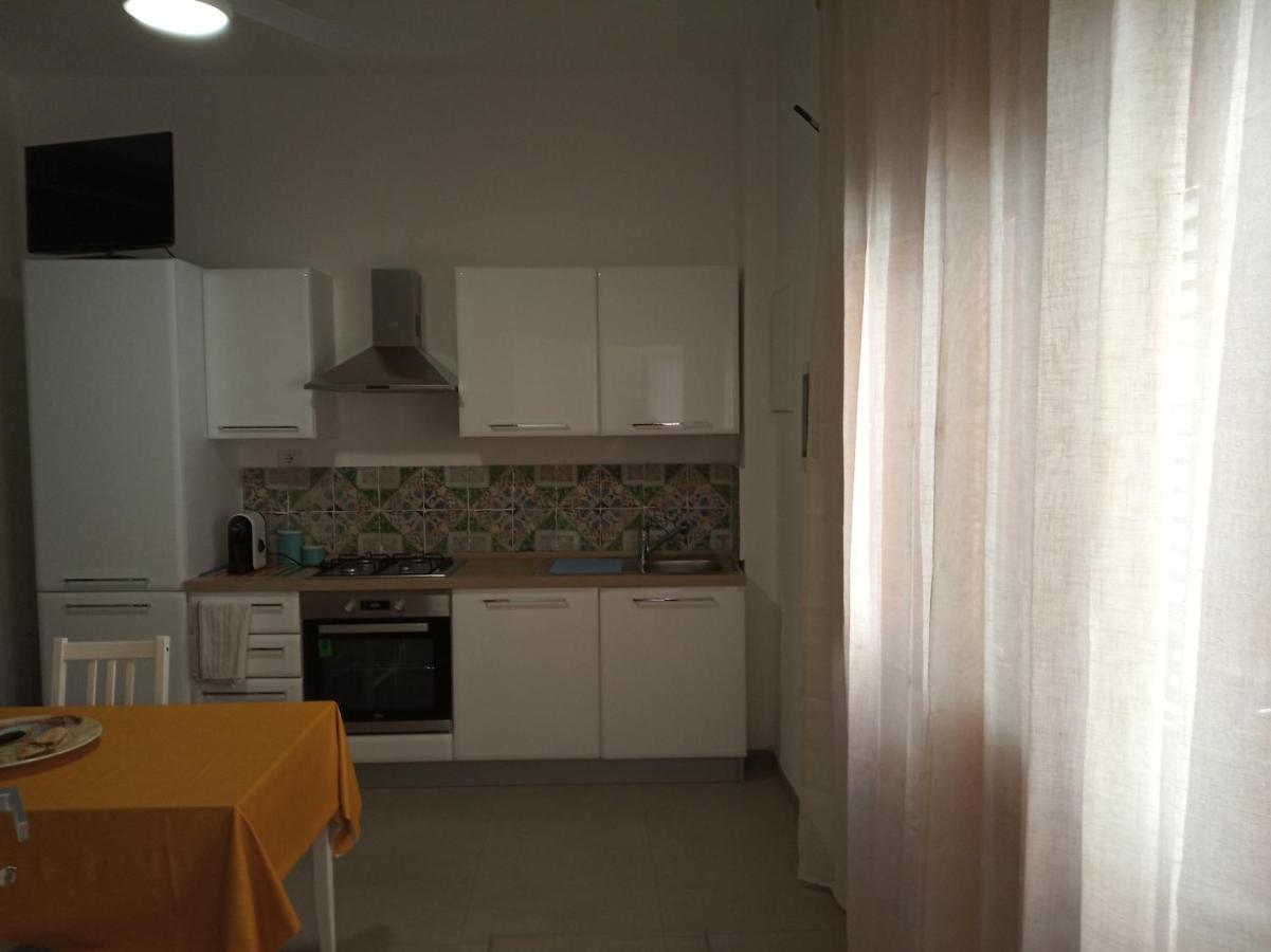 Casa Vacanze Gloria Кастеламаре дел Голфо Екстериор снимка