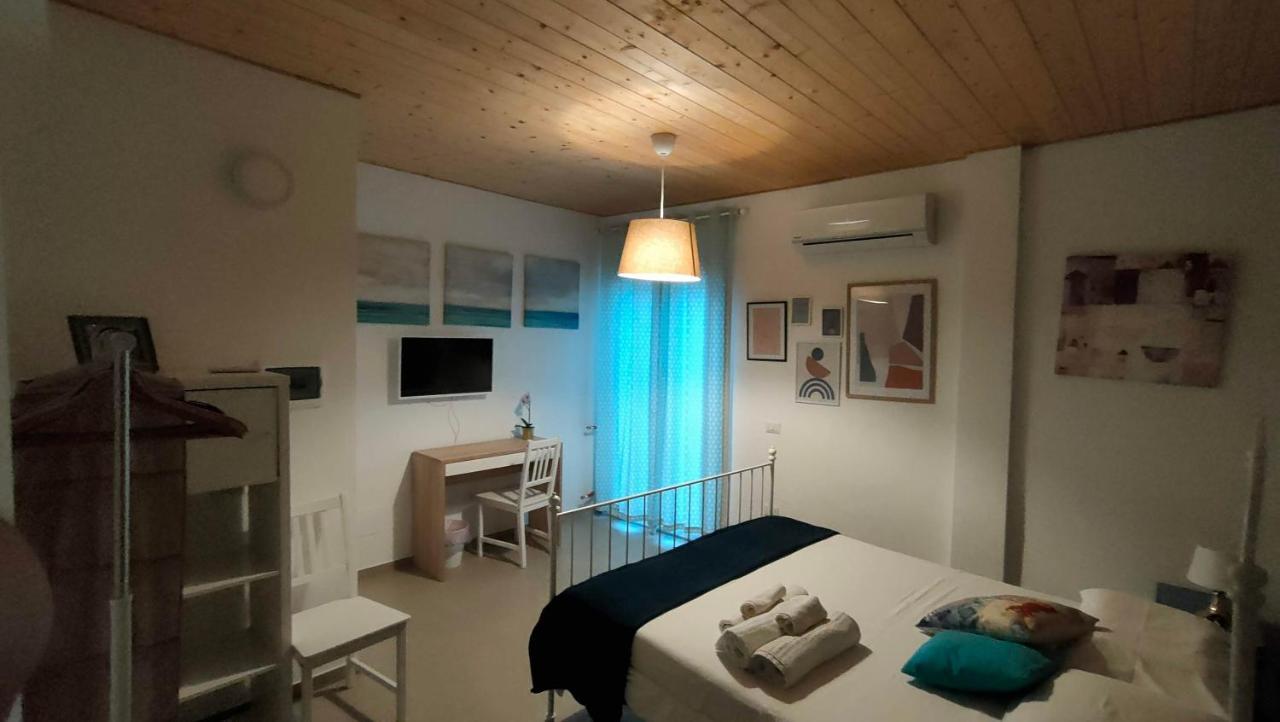 Casa Vacanze Gloria Кастеламаре дел Голфо Екстериор снимка