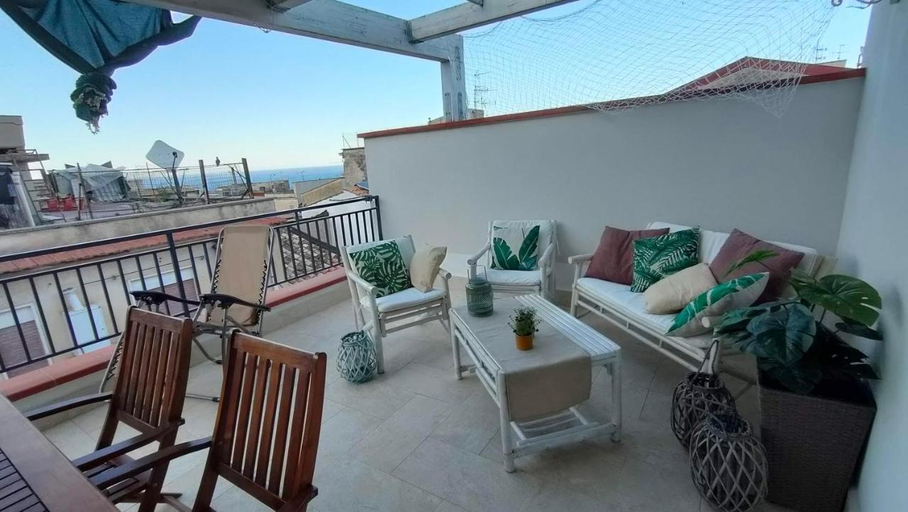 Casa Vacanze Gloria Кастеламаре дел Голфо Екстериор снимка
