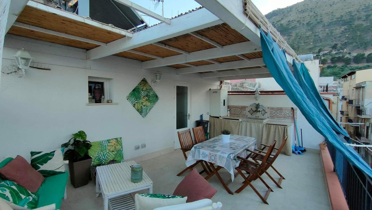 Casa Vacanze Gloria Кастеламаре дел Голфо Екстериор снимка