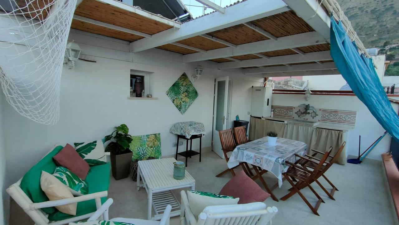 Casa Vacanze Gloria Кастеламаре дел Голфо Екстериор снимка